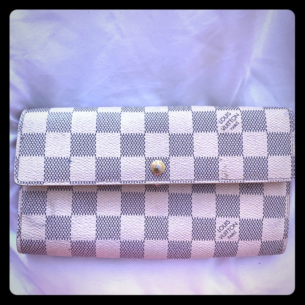 Louis Vuitton Women Wallet